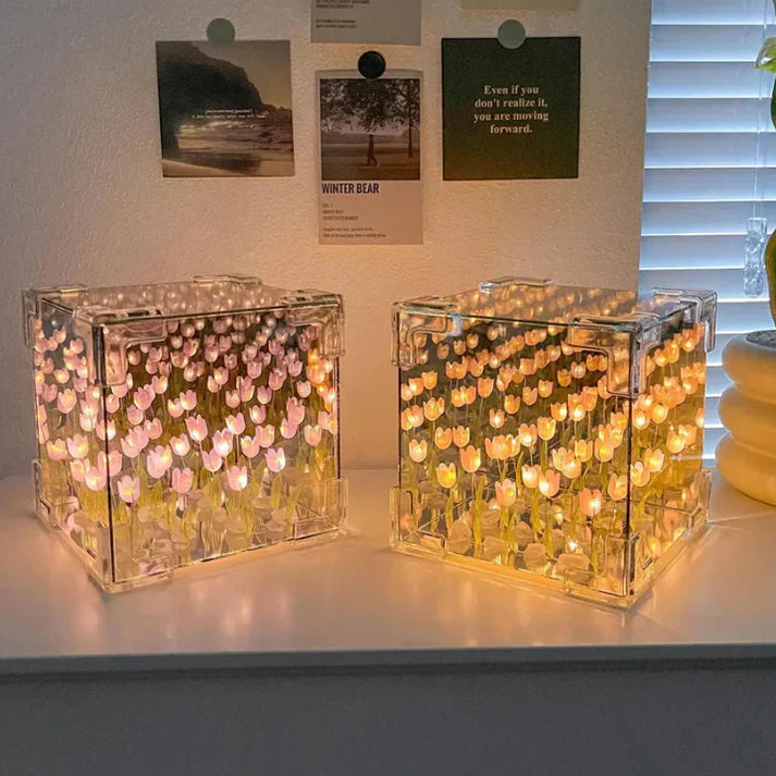 Tulip Cube Mirror Lamp